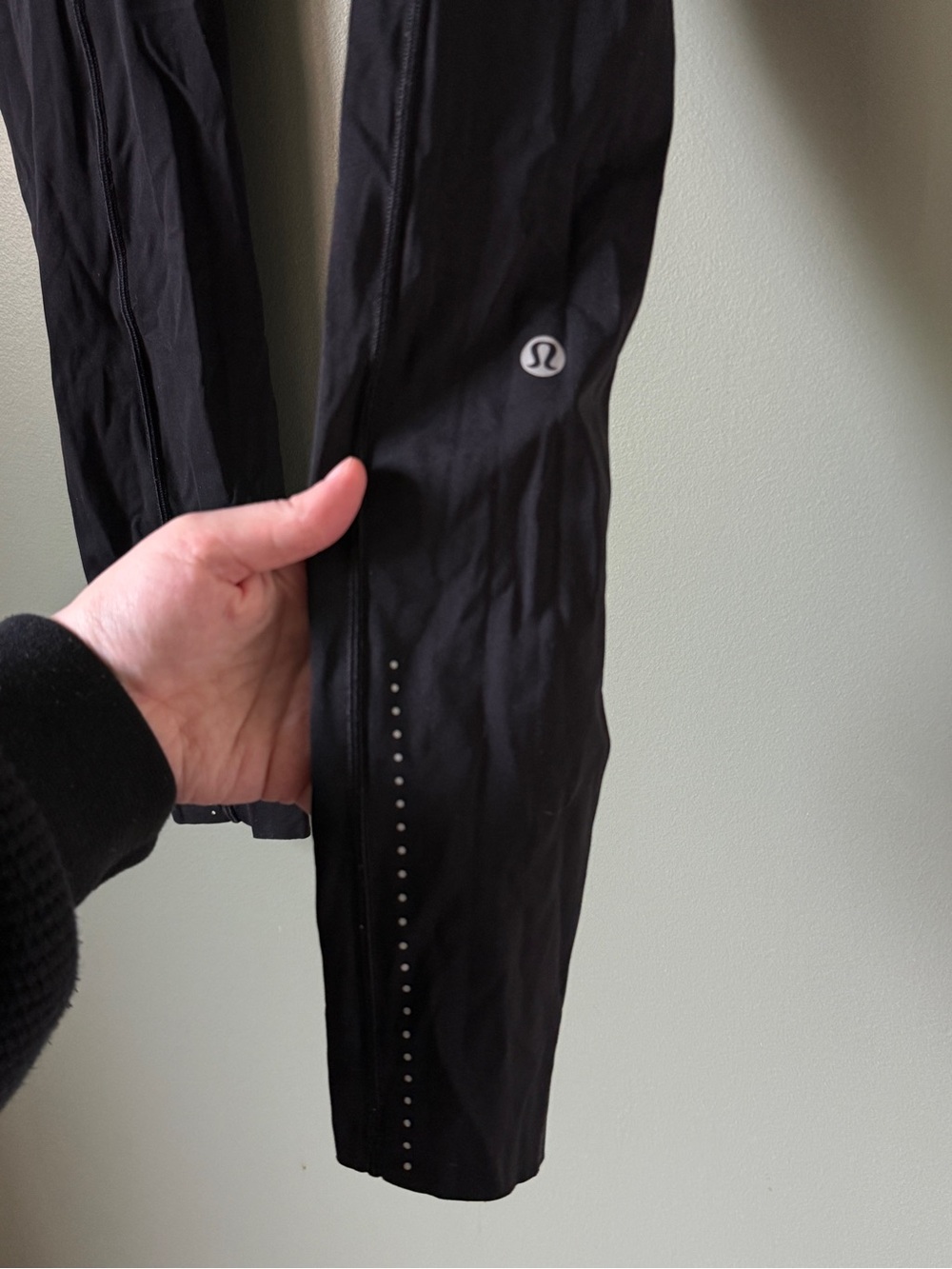 lululemon - Fast & Free Leggings - Black - Size 6 - Picture 2 of 4
